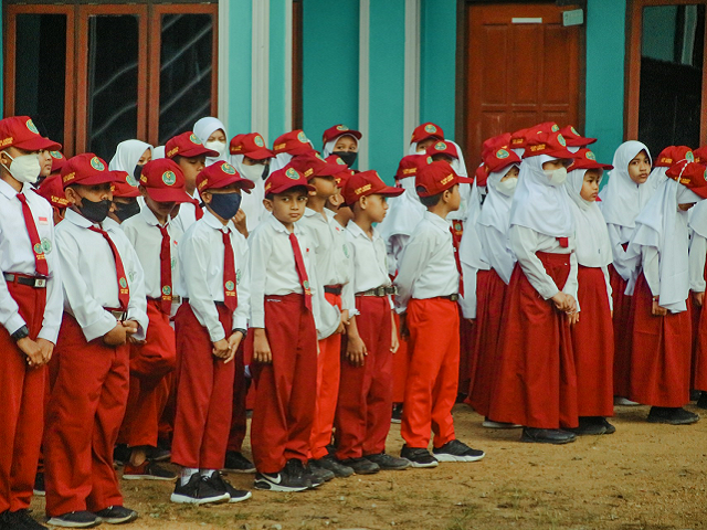 Ilustrasi contoh soal PKN kelas 2 semester 1 Kurikulum Merdeka. Sumber: unsplash.com/SyahrulAlamsyahWahid.