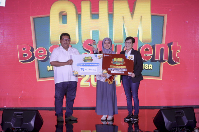 Suasana pada acara Penganugerahan Astra Honda Motor Best Student (AHMBS) 2024 di Sunlake Hotel, Jakarta, Rabu (9/10/2024). Foto: Jamal Ramadhan/kumparan