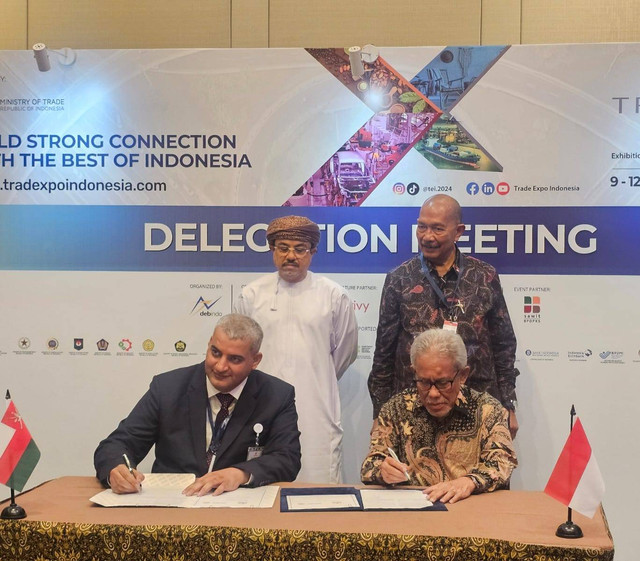 Penandatanganan MoU Kerja Sama KADIN Indonesia dan Oman Chamber of Commerrce and Industry