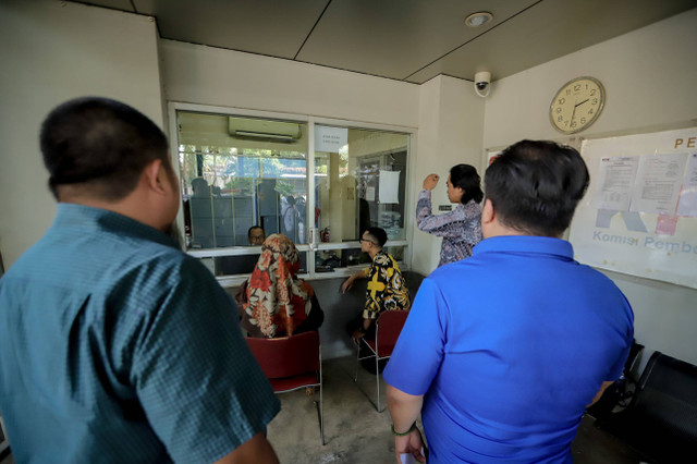 Suasana di area tempat masuk rutan KPK kawasan Gedung Merah Putih KPK, Jakarta, Kamis (10/10/2024). Foto: Jamal Ramadhan/kumparan