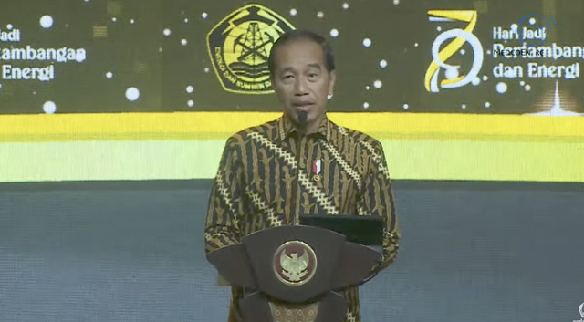 Presiden Jokowi dalam Penghargaan Subroto 2024 di Hotel Kempinski, Jakarta, Kamis (10/10/2024). Foto: YouTube Kementerian ESDM 