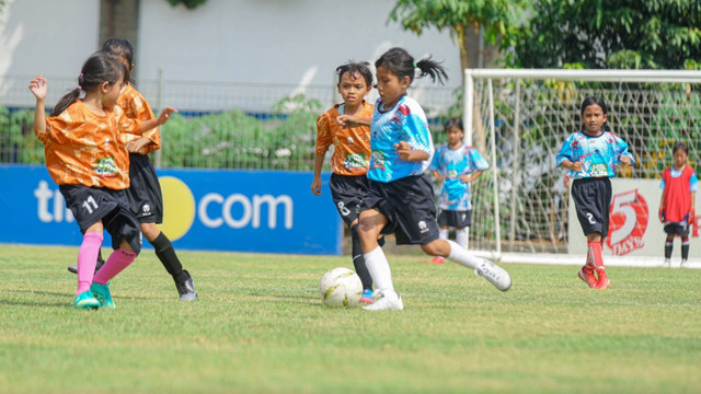 Keseruan MilkLife Soccer Challenge Bandung Series 2 2024.  Foto: Dok. MilkLife Soccer