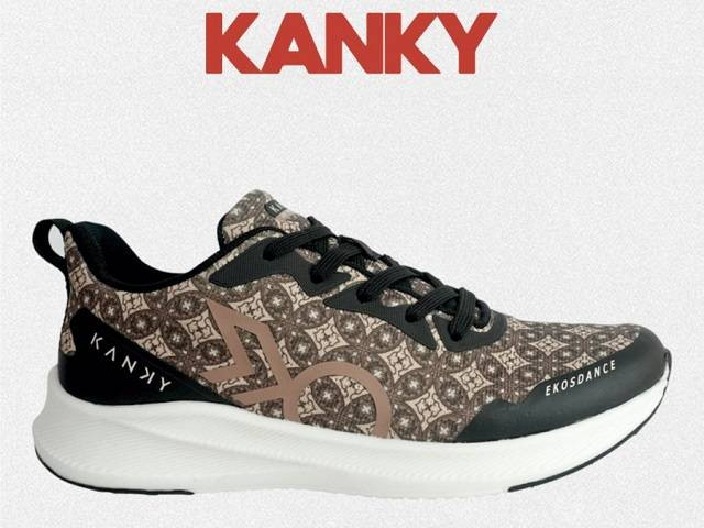 Sepatu Kanky untuk lari. Sumber: tokopedia.com/sepatukanky.