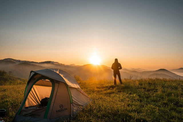 Kebun Rojo Camp (Foto hanya ilustrasi, bukan tempat sebenarnya) Sumber: pexels/ Cliford Mervil