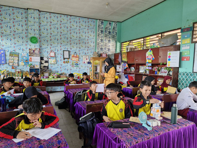 Foto diambil saat observasi di Sekolah Inklusi yang terdapat Anak Berkebutuhan Khusus. (Dokumen Pribadi)