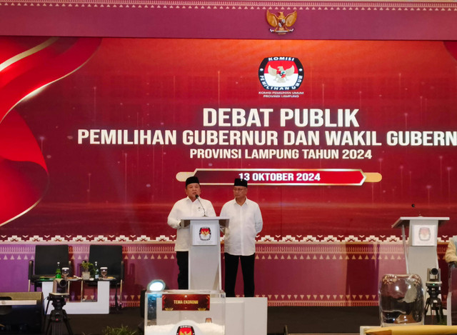 Pemaparan visi, misi dan program kerja dari pasangan calon gubernur dan wakil gubernur Lampung nomor urut 01 Arinal Djuaidi dan Sutono pada Debat publik Pilkada Serentak 2024 | Foto : Eka Febriani / Lampung Geh