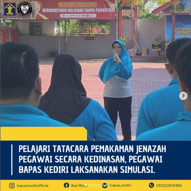 Pelajari tatacara pemakaman jenazah pegawai secara kedinasan. Pegawai Bapas Kediri laksanakan simulasi