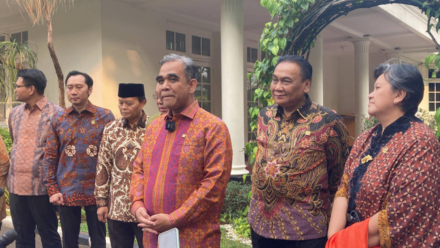 Ketua MPR RI, Ahmad Muzani di Rumah Dinas Wakil Presiden Republik Indonesia, Jakarta Pusat, Senin (14/10/2024). Foto: Alya Zahra/Kumparan