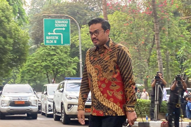 Maman Abdurrahman tiba di kediaman Presiden terpilih Prabowo Subianto di Jalan Kertanegara, Jakarta Selatan, Senin (14/10/2024). Foto: Abid Raihan/kumparan