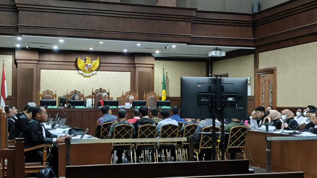 Sidang lanjutan kasus dugaan pungli Rutan KPK di Pengadilan Tipikor Jakarta, Senin (14/10/2024).  Foto: Jonathan Devin/kumparan