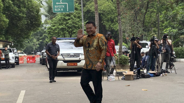 Eks KSAD, Dudung Abdurachman di kediaman Prabowo Subianto, Jalan Kertanegara 4, Jakarta Selatan, Selasa (15/10/2024). Foto: Luthfi Humam/kumparan