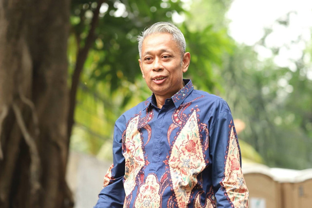 Ketum Partai Prima Agus Jabo Priyono mendatangi kediaman Presiden terpilih Prabowo Subianto di Jalan Kertanegara, Jakarta Selatan, Selasa (15/10/2024). Foto: Iqbal Firdaus/kumparan