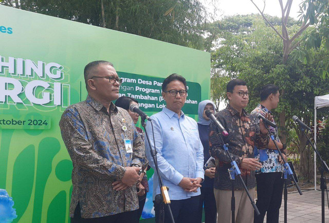 Menteri Kesehatan, Budi Gunadi Sadikin saat jumpa pers Launching Program Desa Pangan Aman dan Program PMT Berbahan Pangan Lokal yang dilakukan di Rumah Mataraman, Panggungharjo, Sewon, Bantul, Daerah Istimewa Yogyakarta pada Senin (14/6/2024)Foto: Hadid Husaini