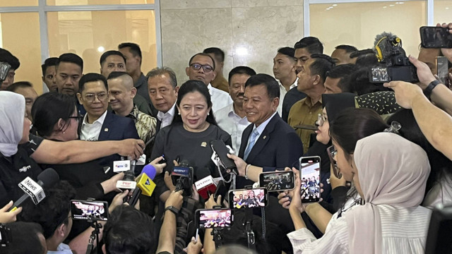 Ketua DPR RI Puan Maharani (kiri) dan calon Kepala BIN Herindra (kanan). Foto: Haya Syahira/kumparan