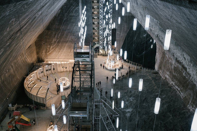 Apa Itu smelter pertambangan. Foto hanya ilustrasi, bukan yang sebenarnya. Sumber: Pexels/Julia Volk