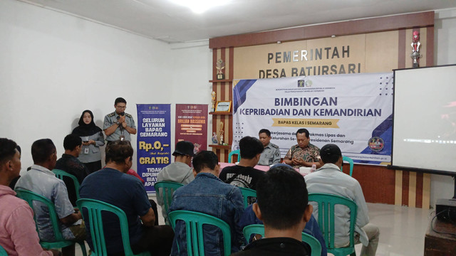 Pembukaan Kegiatan Brilian Bassama di Desa Batursari Kabupaten Demak