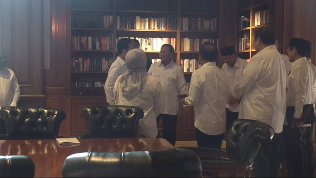 Suasana pengarahan calon menteri Prabowo di Hambalang, Rabu (16/10/2024).  Foto: Dok. Istimewa