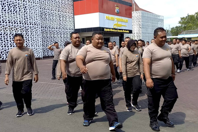 Sebanyak 60 personel polisi di Polres Trenggalek menjalani program penurunan berat badan.  Foto: Dok. Istimewa