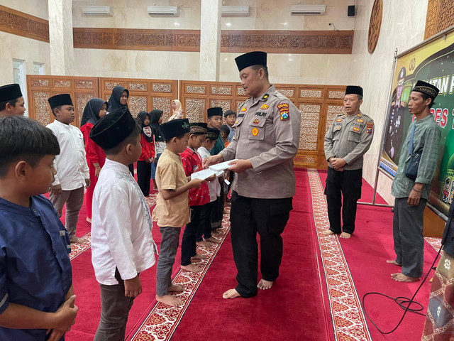 Doa Bersama Anak Yatim dan Taliasih Rutin Dilaksanakan Polres Tulungagung