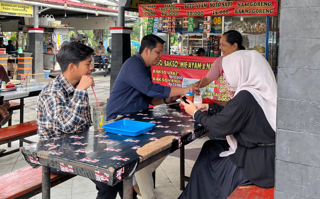 Food Court Alun-Alun Magelang, Kota Magelang, Foto: Maysya Miranda