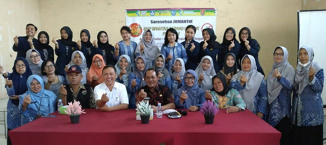 Saresehan Jumantik Kelurahan Pedurungan Tengah dengan Analis Kesehatan Poltekkes Semarang