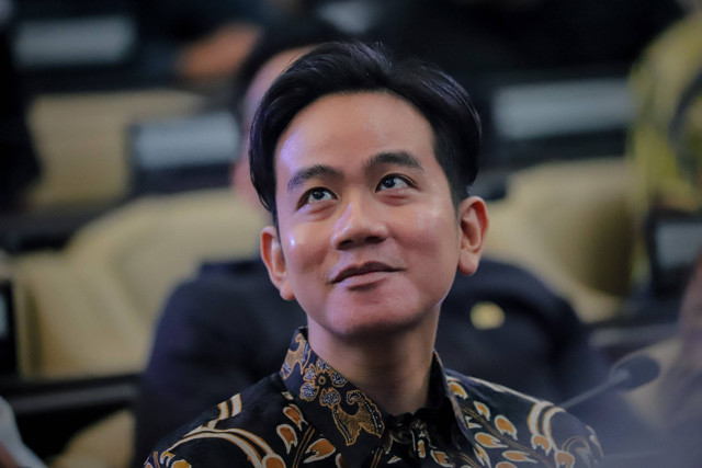 Wakil Presiden terpilih Gibran Rakabuming Raka menghadiri gladi bersih Sidang Paripurna dengan agenda pelantikan Presiden dan Wakil Presiden di Gedung Nusantara, Kompleks MPR/DPR, Jakarta, Sabtu (19/10/2024). Foto: Jamal Ramadhan/kumparan