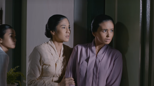 Potongan Film Kartini 2017. https://www.netflix.com/watch/81319131?trackId=255824129&tctx=0%2C0%2C5a81c0cb-6ac6-4db1-927b-c8d660035239-43520454%2C5a81c0cb-6ac6-4db1-927b-c8d660035239-43520454%7C2%2Cunknown%2C%2C%2CtitlesResults%2C81319131%2CVideo%3A81319131%2CminiDpPlayButton