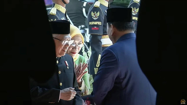 Wakil Presiden Ma'ruf Amin tiba menghadiri Pelantikan Presiden dan Wakil Presiden periode 2024-2029 di Gedung Nusantara, kompleks Parlemen, Senayan, Jakarta, Minggu (20/10/2024).  Foto: Youtube/ MPRGOID