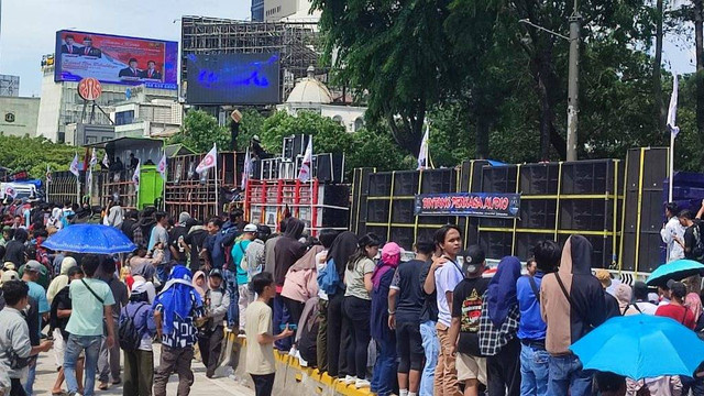 Sound Horeg di Jalan Jenderal Sudirman, Jakarta, Minggu (20/10/2024). Foto: Rachmadi Rasyad/kumparan