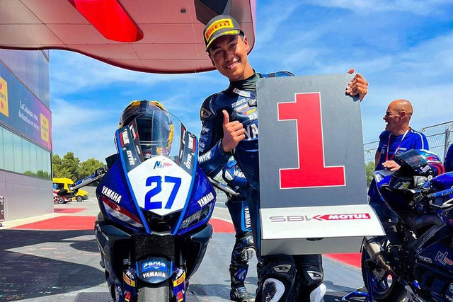 Aldi Mahendra, pebalap Indonesia di Supersport 300 Kejuaraan Dunia Superbike 2024. Foto: Instagram @teambrcorse