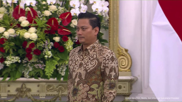 Thomas Djiwandono, Wamenkeu saat di panggil Presiden Prabowo Subianto di Istana Negara, Jakarta, Minggu (20/10/2024). Foto: YouTube/Sekretariat Presiden