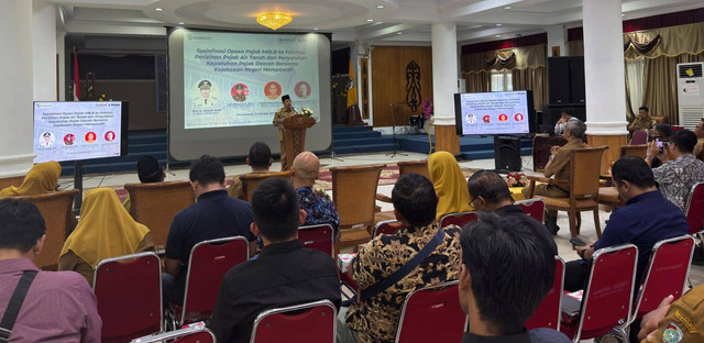 Sosialisasi opsen pajak MBLB ke provinsi, perizinan pajak air tanah dan penyuluhan kepatuhan pajak di Mempawah. Foto: M. Zain/Hi!Pontianak