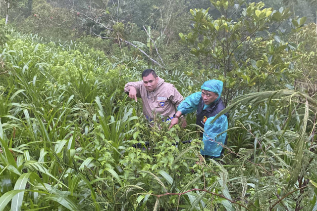 Lokasi Muhamad Alima'sum tergeletak usai tertembak. Foto: Dok. Polres Blitar Kota