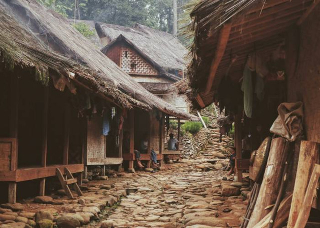 Ilustrasi Keragaman Budaya Suku Baduy, Unsplash/Ginevra Austine