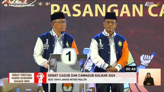 Paslon Gubernur-Wagub Kalbar nomor urut 1, Sutarmidji-Didi Haryono dalam debat perdana Pilgub Kalbar. Foto: YouTube KPU Kalbar