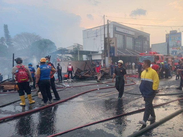 Tajur Bogor Dilanda Kebakaran, DT Peduli Gerak Cepat Kirim Bantuan