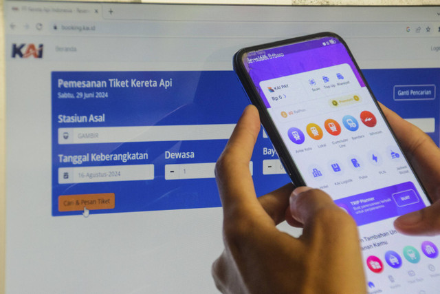  Ilustrasi aplikasi Access by KAI. Foto: Shutterstock
