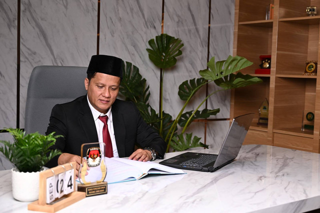 Ketua Divisi Sosialisasi Pendidikan Pemilih dan Partisipasi Masyarakat KPU Jabar Hedi Ardia. (Foto: Istimewa)