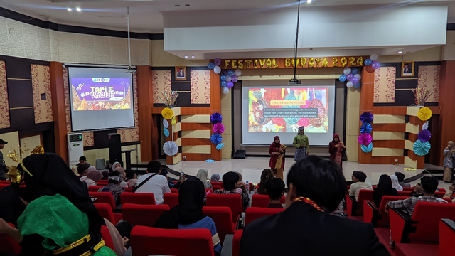 Suasana Festival Budaya Ilmu Komunikasi Universitas Andalas