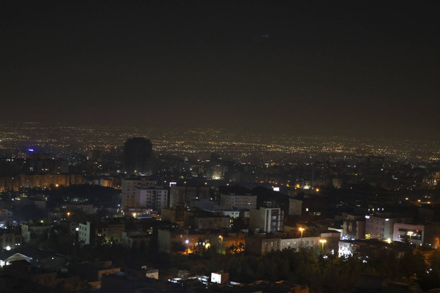 Teheran setelah beberapa ledakan terdengar pada 26 Oktober 2024. Foto: Atta Kenare/AFP