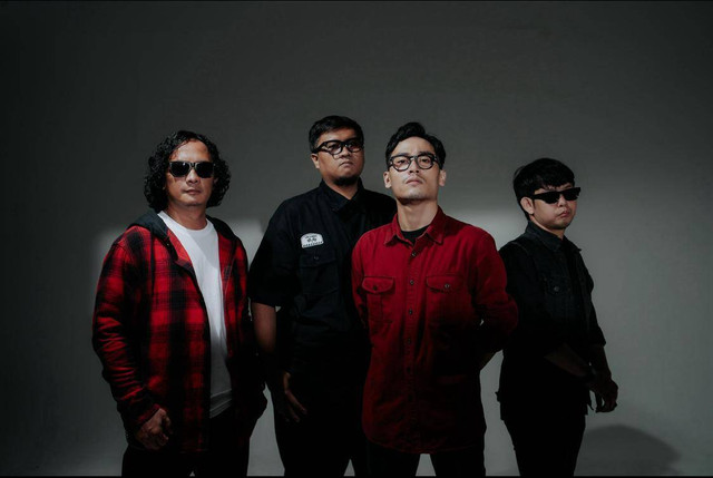 Band rock aternative asal Pontianak, HITAMPUTIH. Foto: Dok. Istimewa