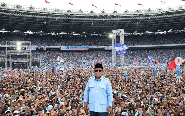 Prabowo Subianto pada kampanye terakhir dalam rangka pemilu 2024 (Foto : Instagram Pribadi @prabowo)