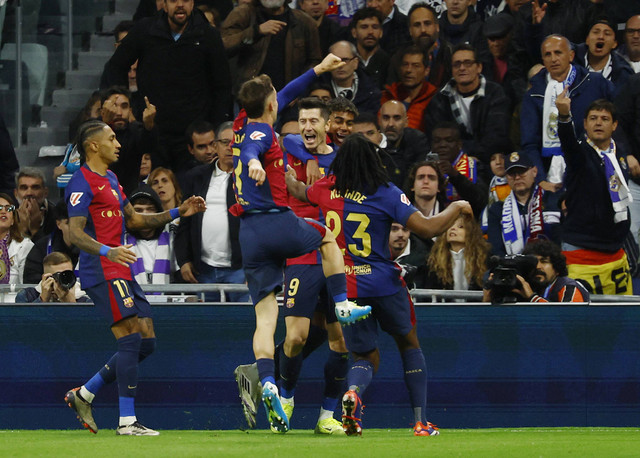 Real Madrid vs Barcelona di Liga Spanyol. Foto: Susana Vera/REUTERS 