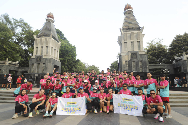 Suasana teman kumparan Running Club pada acara Fun Run, Minggu (27/10/2024). Foto: Iqbal Firdaus/kumparan