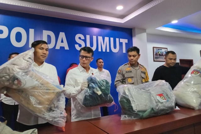 Polda Sumut merilis kasus temuan jasad di Kabupaten Karo, Sumut, pada Senin (28/10/2024). Foto: Dok. Istimewa