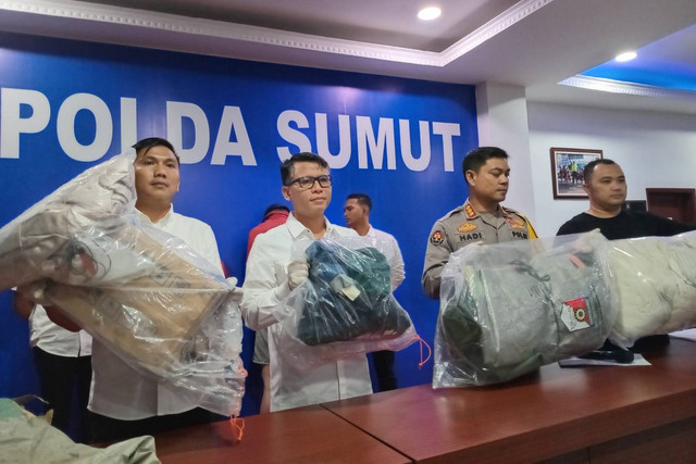 Polda Sumut merilis kasus temuan jasad di Kabupaten Karo, Sumut, pada Senin (28/10/2024). Foto: Dok. Istimewa