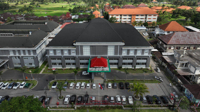 Pembangunan dua gedung baru RSUD Bangli, menambah fasilitas pelayanan kesehatan bagi masyarakat, serta meningkatkan Pendapatan Asli Daerah Kabupaten Bangli. Foto: PT SMI