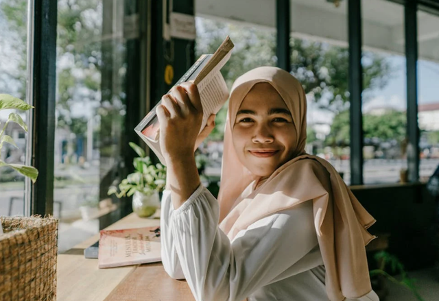 cafe aesthetic di tangerang. Foto hanyalah ilustrasi, bukan tempat yang sebenarnya. Sumber: Pexels/Umar ben