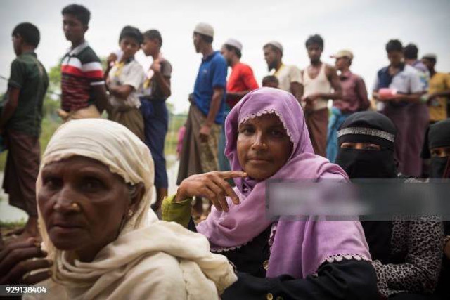 Sumber: Photo by: Joel Carillet. ( https://www.istockphoto.com/id/photo/rohingya-muslim-men-and-women-in-bangladesh-gm929138404-254803575 ). Sinergitas dan Kolaborasi: Indonesia terhadap Rohingya Aceh 2023.