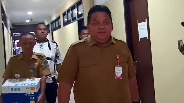 Pejabat sementara (Pjs) Bupati Minahasa Selatan, Steven Liow, saat berada di markas Polda Sulawesi Utara.